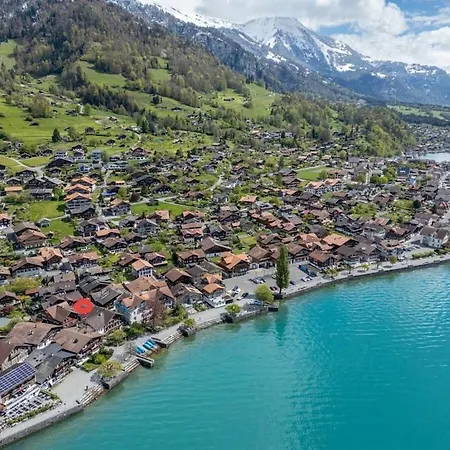 度假居 Holidays On